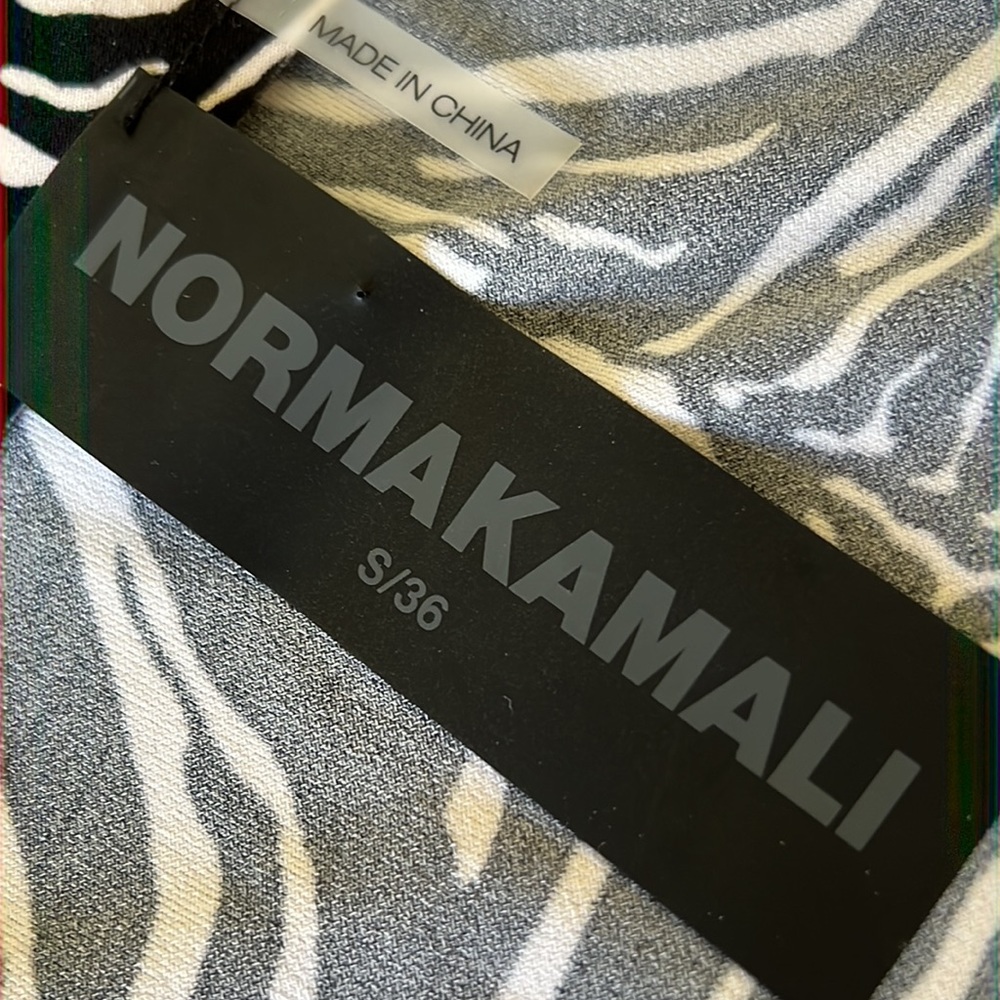 NWT Norma Kamala NK Zebra Print Collared Shirt Size S - Picture 8 of 10